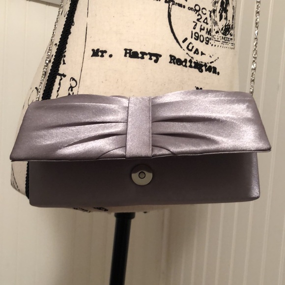 RSVP Night Out Over the Shoulder Wallet - Picture 5 of 6